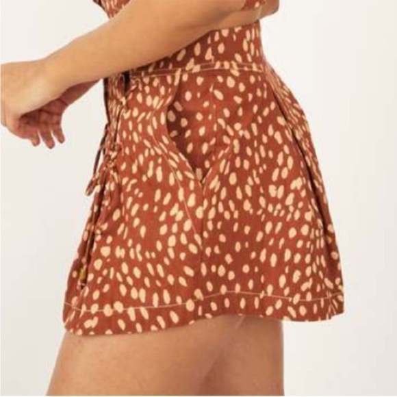 NEW Free People Bennett shorts criss cross ties lace upfront dotted dot print 2 - Picture 16 of 16